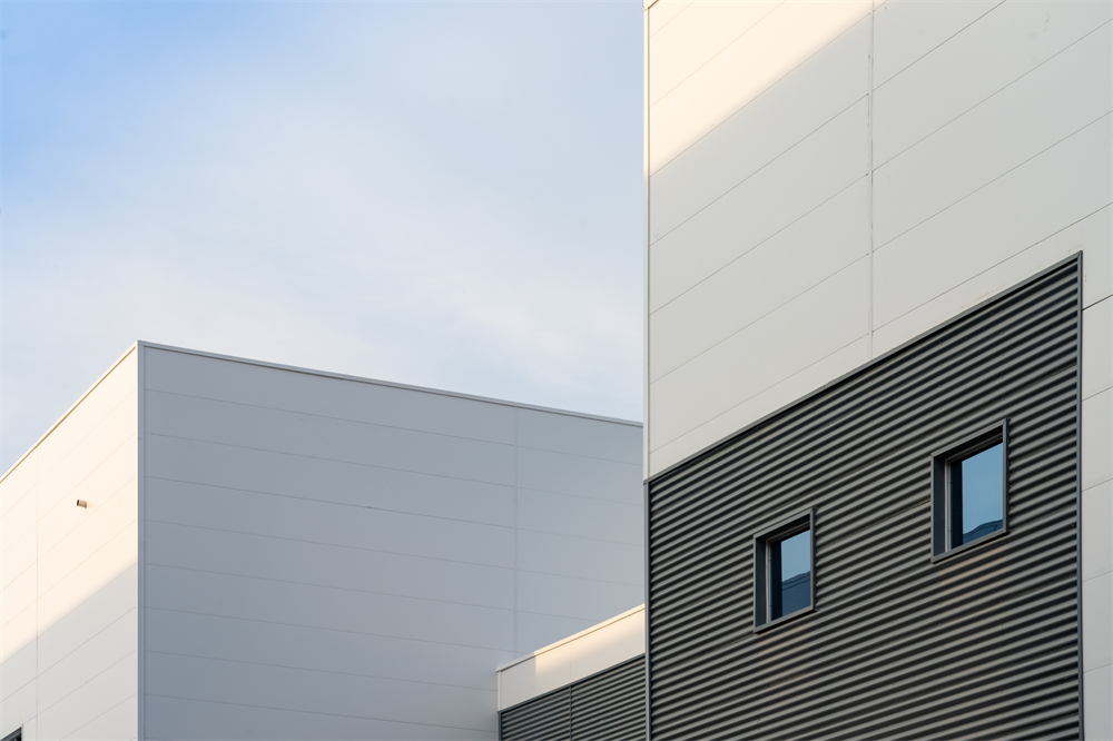 萬事達單板墻面系統的特點(圖3) 萬事達單板墻面系統的特點(圖3)